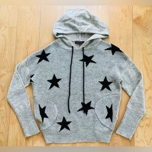 Olivaceous Women’s Grey Star Knit Hoodie Top